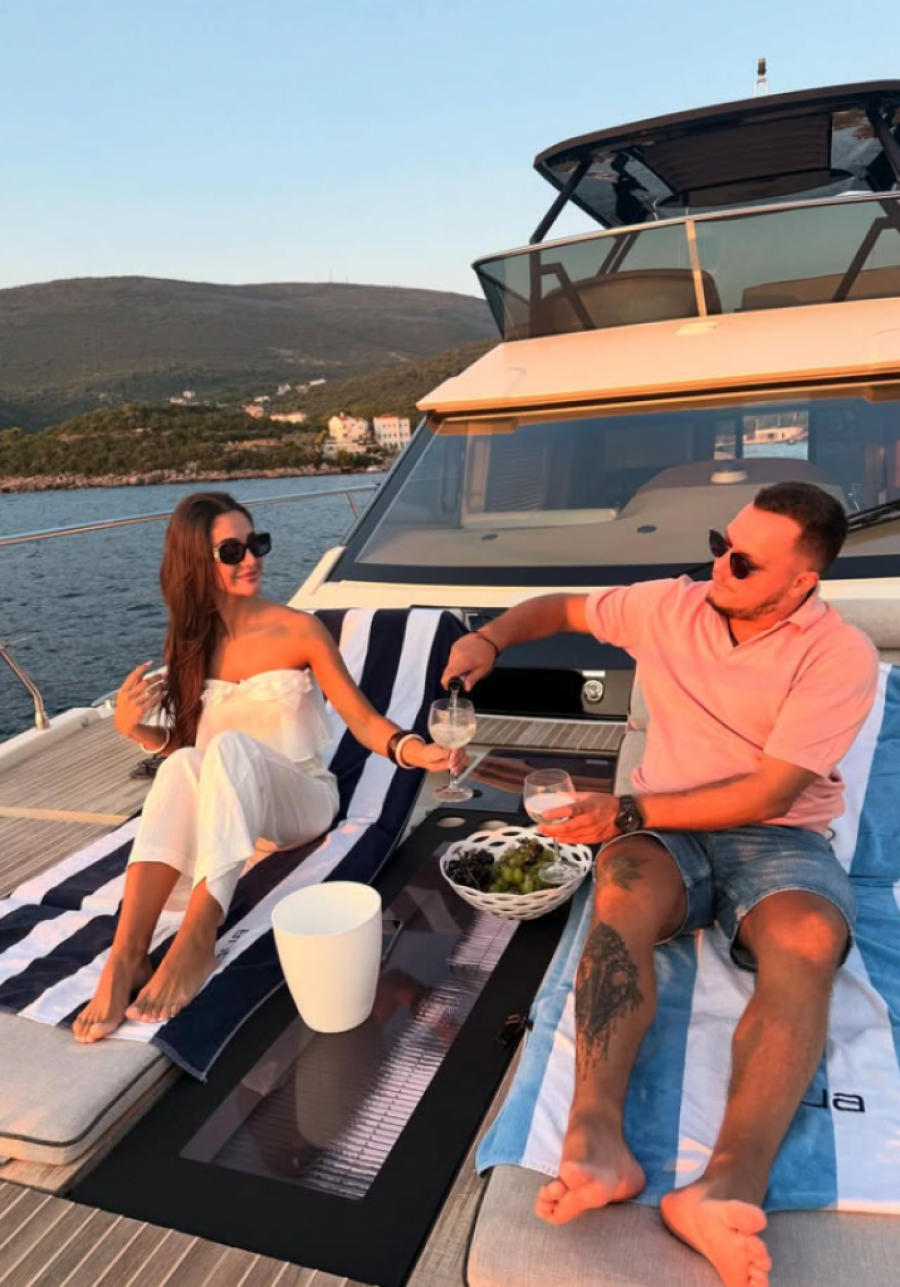 Anđela Đuričić i Gastoz instagram Crna Gora